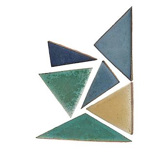 GRUEBY Triangular tiles, approx. 247