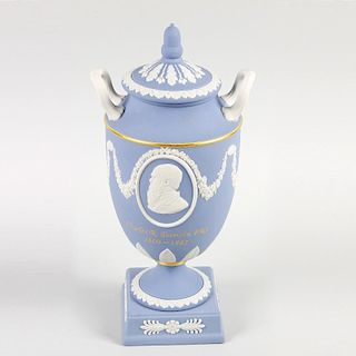 A unique Wedgwood blue Jasperware vase and cover. Commemorating the life of Charles Darwin (1809 - 1