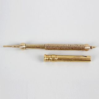 An 18ct gold retractable pencil holder, with retailer's mark for Asprey, of plain cylindrical form h