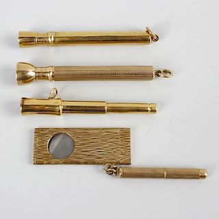 An 18ct gold Sampson Mordan & Co. cigar piercer, of plain telescopic form, hallmarked and with furth