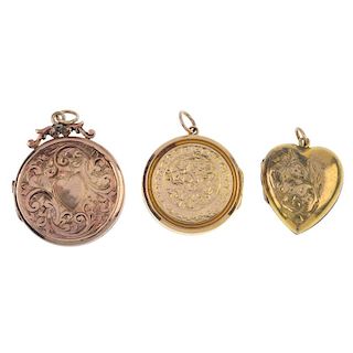 A selection of three early 20th century lockets. To include a 9ct gold circular-shape locket, with c