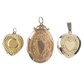 A selection of lockets. To include five heart-shaped lockets and one oval locket, all with engraved