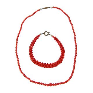 A selection of gem jewellery. To include a shell necklace and a coral bead necklace. <br><br>Due to