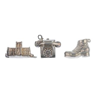 A selection of loose charms. To include a graduation cap Pandora charm and a Welsh dragon charm. (63