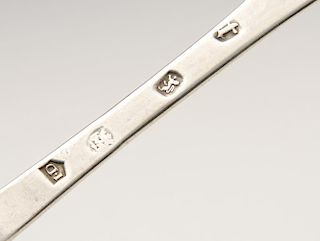 A William III, silver Laceback Trefid spoon with initialled terminal. Hallmarked Isaac Davenport, Lo