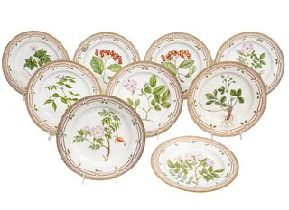 9 Royal Copenhagen 'Flora Danica' Dinner Plates