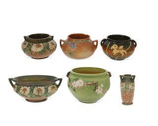A group of Roseville pottery