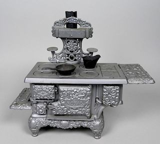 Royal Wood cast iron toy stove