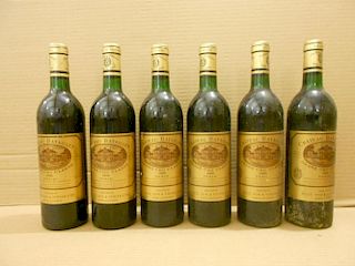 Chateau Batailley, Pauillac 5eme Cru 1985, twelve bottles. Removed from a college cellar <br>