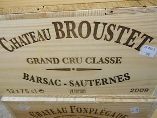 Château Broustet, Barsac Sauternes 2009, twelve bottles in owc. Removed from a College cellar <br>