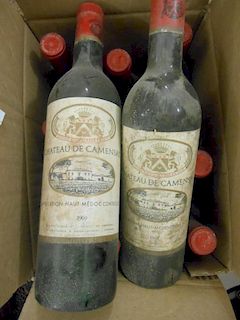 Chateau de Camensac, Haut Medoc 5eme Cru 1969, twelve bottles, levels vary between top shoulder and