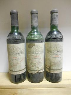Château Lascombes, Margaux 2eme Cru 1959, three bottles (levels: two top shoulder; one low shoulder)