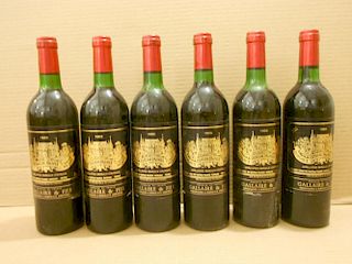 Chateau Palmer, Margaux 3eme Cru 1983, twelve bottles. Removed from a college cellar. Levels two top