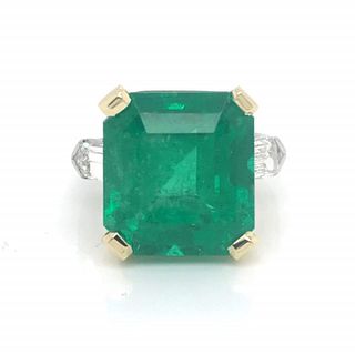 12.79 Ct Colombian Emerald Ring
