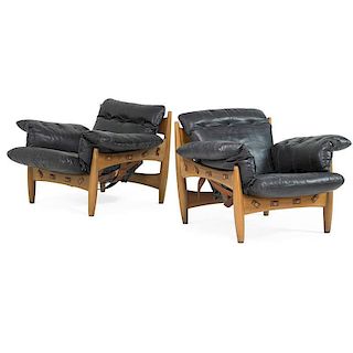 SERGIO RODRIGUES Pair of Sheriff lounge chairs