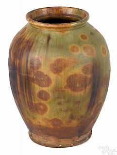 New England redware jar, 19th c., possibly Gonic, New Hampshire