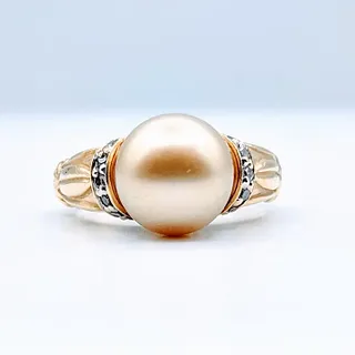 Vintage Golden Pearl and Diamond Ring 18k Size 6