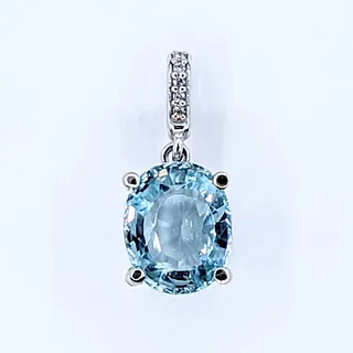 Shimmering Aquamarine & Diamond Pendant