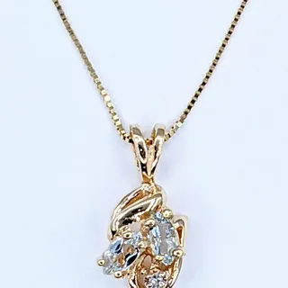 Elegant Aquamarine & Diamond Pendant Necklace