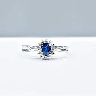 Beautiful Sapphire & Diamond Halo Promise Ring