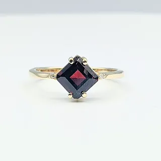 Simple Garnet & Diamond Dress Ring