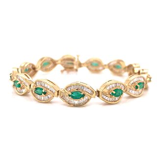 7.0Ctw Emeralds & Diamonds 18k yellow Gold Bracelet