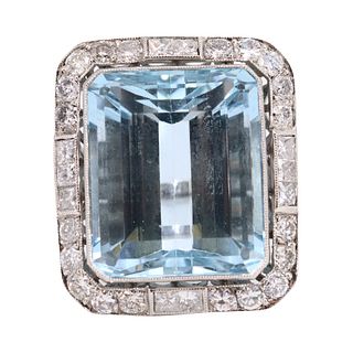 32.65ctw Aquamarines & Diamonds Platinum Cocktail Ring