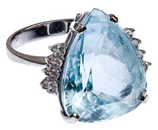 18k White Gold, Aquamarine and Diamond Ring