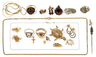 Gold Scrap Jewelry Assortment