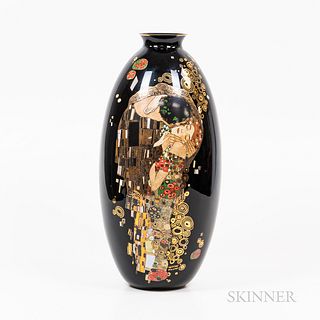 Goebel Gustav Klimt The Kiss Vase