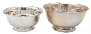 Two Sterling Silver Revere Style Bowls, diameter 8 inches and 9 inches, 42.4 troy ounces