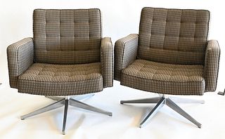 Pair of Vincent Cafiero for Knoll Associates Swivel Chairs, height 32 inches, width 30 inches.