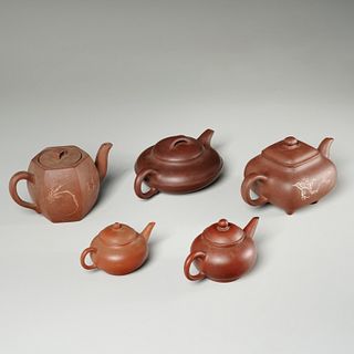 Group (5) Chinese yixing teapots