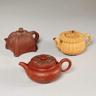 (3) Chinese Yixing teapots, incl. Dingfang
