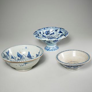(3) Chinese blue & white porcelain bowls