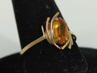 10kt Yellow Gold & Citrine Fashion Ring