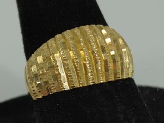 14kt Yellow Gold Ring