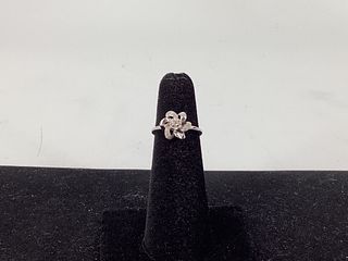 10kt White Gold and Diamond Flower Ring