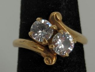 10kt Yellow Gold & Gemstone Ring