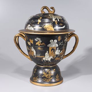 Chinese Enameled Porcelain Imitating Lacquer Vase
