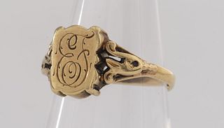 Victorian 14K Yellow Gold Signet Monogram Ring