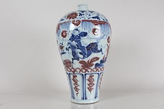A Chinese Ancient-framing Story-telling Porcelain Fortune Vase 