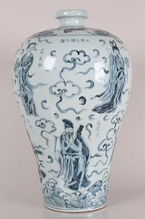 A Chinese Story-telling Detailed Porcelain Fortune Vase 