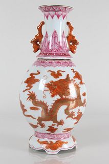 A Chinese Duo-handled Dragon-decorating Detailed Porcelain Vase 