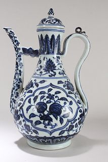 A Chinese Lidded Blue and White Fortune Porcelain Ewer