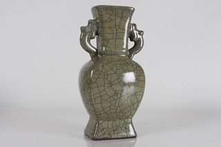 A Chinese Duo-handled Crack-glaze Porcelain Fortune Vase 