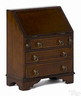 Miniature Chippendale style mahogany slant front desk, 19th c., 9 5/8'' h., 7 3/4'' w.