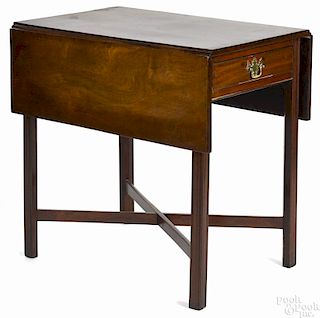 Pennsylvania Chippendale mahogany Pembroke table, ca. 1780, 28 1/2'' h., 20'' w., 29 1/4'' d.