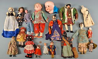 Assorted Dolls, 18 items inc Qing Chinese