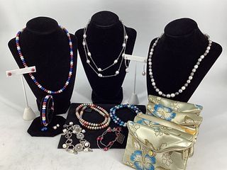 New Old Stock Pearl Fashion Jewelry